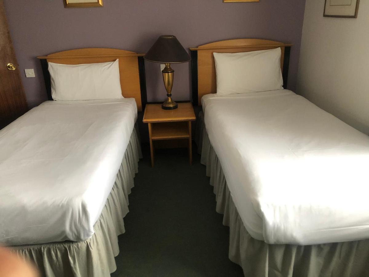 Redwings Lodge Sawtry Huntingdon Woodwalton Esterno foto